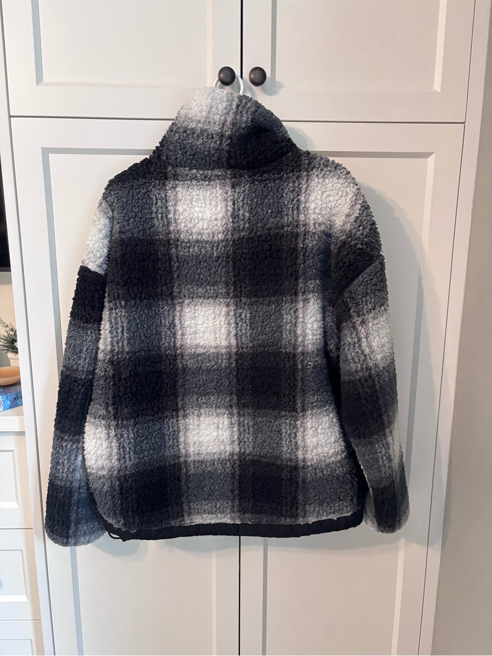 Abercrombie & Fitch Soft A&F Sherpa Plaid Quarter Zip Pullover – M - Picture 4 of 5